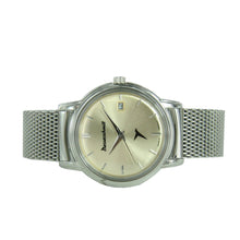 Laden Sie das Bild in den Galerie-Viewer, Aristo Messerschmitt Uhr vintage gold KR200-GMil Kabinenroller