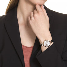 Laden Sie das Bild in den Galerie-Viewer, Joop Damen Uhr Armbanduhr 2022877 Analog Quarz Edelstahl